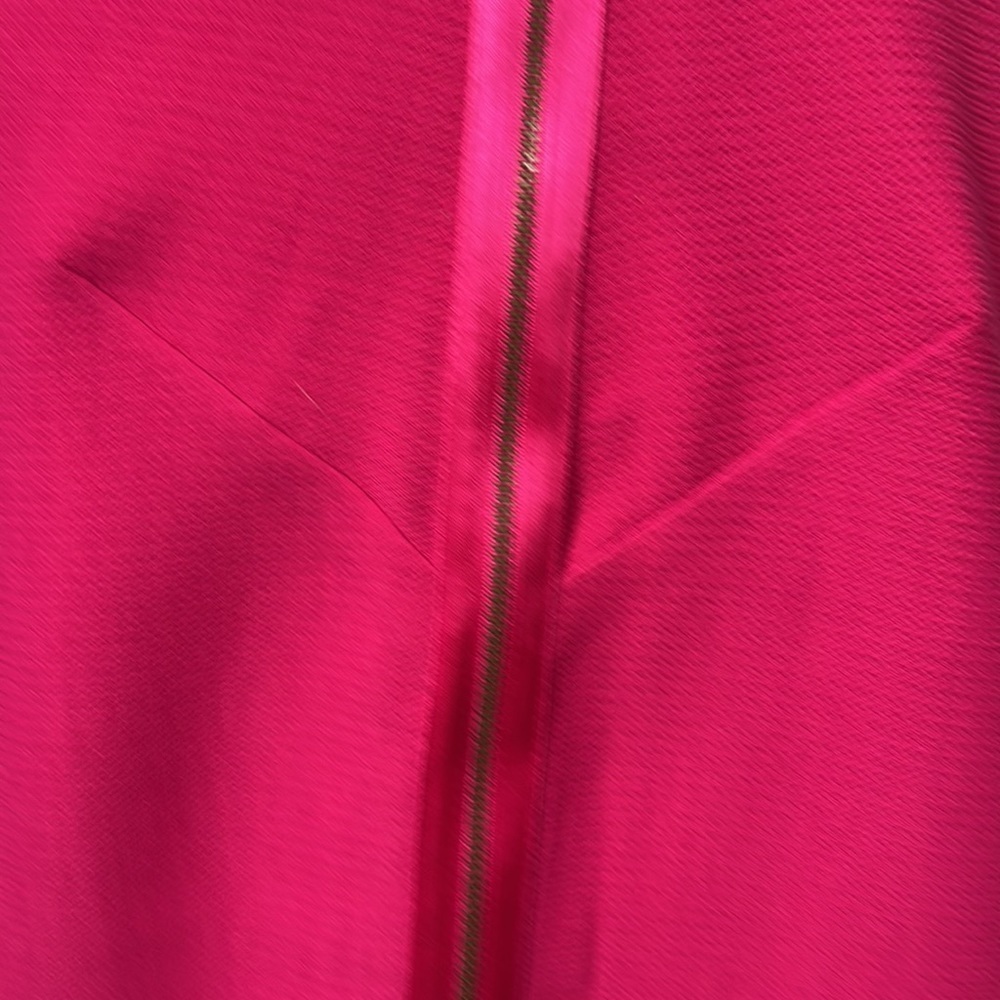 Jones New York    Bright pink straight line dress    Full back zipper    Size 6 - Picture 12 of 13